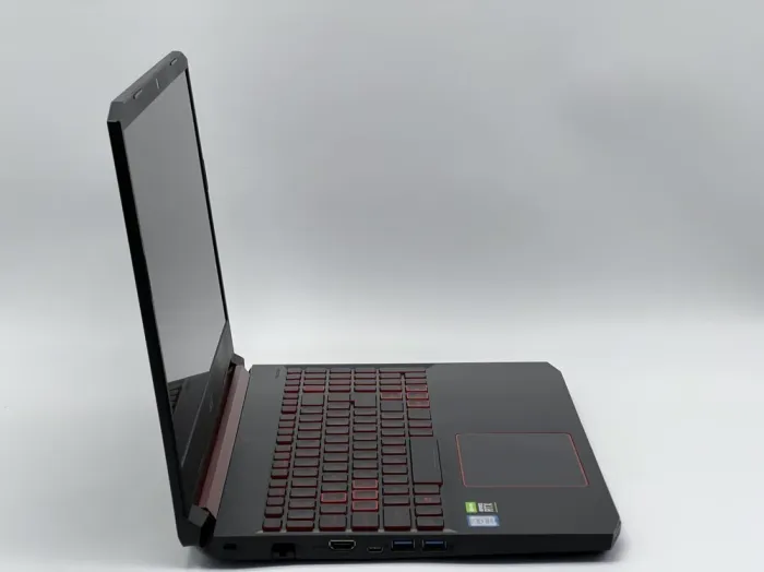 Ігровий ноутбук Acer Nitro 5 AN515-54 / 15.6" (1920x1080) IPS / Intel Core i5-9300H (4 (8) ядра по 2.4 - 4.1 GHz) / 16 GB DDR4 / 480 GB SSD / nVidia GeForce RTX 2060, 6 GB GDDR6, 192-bit / WebCam б/в - зображення 3