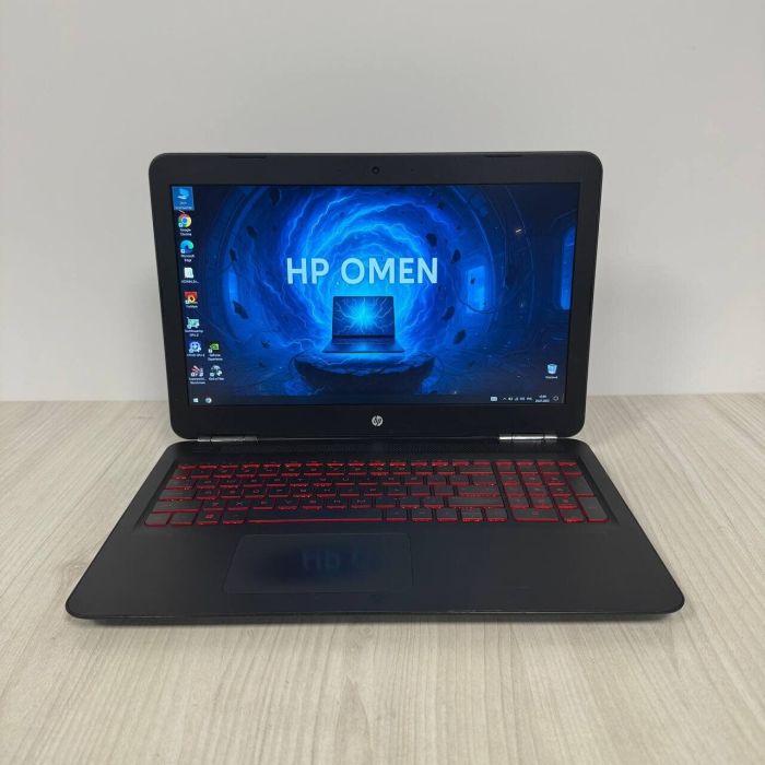 Ігровий ноутбук Б-клас HP Omen 15-ax243dx / 15.6" (1920x1080) IPS / Intel Core i7-7700HQ (4 (8) ядра по 2.8 - 3.8 GHz) / 8 GB DDR4 / 256 GB SSD NVMe / nVidia GeForce GTX 1050, 4 GB GDDR5, 128-bit / WebCam б/в - зображення 2