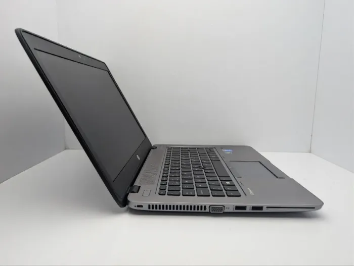 Ноутбук HP EliteBook 840 G2 / 14" (1366x768) TN / Intel Core i5-5300U (2 (4) ядра по 2.3 - 2.9 GHz) / 8 GB DDR3 / 120 GB SSD / Intel HD Graphics 5500 / WebCam б/в - зображення 4