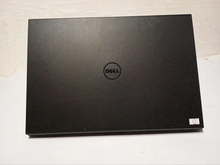 Ноутбук Б-клас Dell Inspiron 3542 / 15.6" (1366x768) TN / Intel Core i3-4005U (2 (4) ядра по 1.7) / 8 GB DDR3 / 240 GB SSD / nVidia GeForce 920M, 2 GB DDR3, 64-bit / WebCam б/в - зображення 4