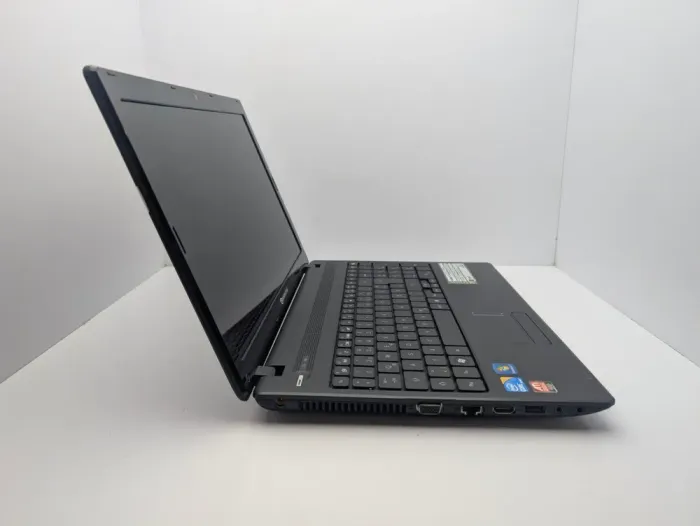 Ноутбук Packard Bell Easy Note TK85 / 15.6" (1366x768) TN / Intel Core i5-450M (2 (4) ядра по 2.4 - 2.66 GHz) / 6 GB DDR3 / 500 GB HDD / AMD Radeon HD 5470, 512 MB, GDDR5, 64-bit / WebCam б/в - зображення 3