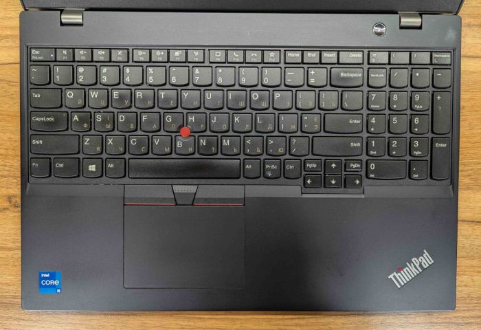 Ноутбук Lenovo ThinkPad L15 Gen2 / 15.6" (1920x1080) IPS / Intel Core i5-1135G7 (4 (8) ядра по 2.4 - 4.2 GHz) / 16 GB DDR4 / 480 GB SSD / Intel Iris Xe Graphics / WebCam / Windows 11 б/в - зображення 3