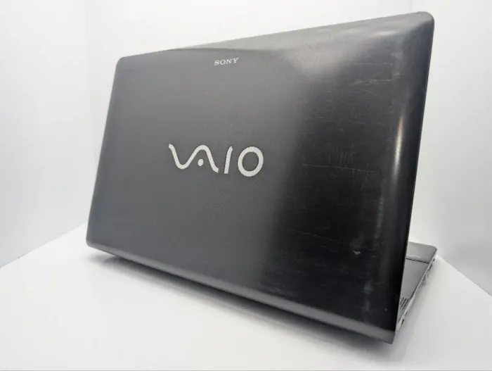 Ноутбук Sony VPC EC3E9E / 17.3" (1600x900) TN / Intel Core i3-370M (2 (4) ядра по 2.4 GHz) / 6 GB DDR3 / 1000 GB HDD / AMD Radeon HD 5470, 512 MB GDDR5, 64-bit / WebCam / DVD-ROM б/в - зображення 8