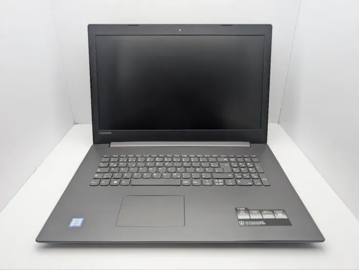 Ноутбук Lenovo V320-17 / 17.3" (1600x900) TN / Intel Core i3-7130U (2 (4) ядра по 2.7 GHz) / 8 GB DDR4 / 240 GB SSD / Intel HD Graphics 620 / WebCam / DVD-ROM б/в - зображення 3