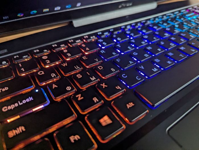 Ігровий ноутбук Dell G5 5500 / 15,6" (1920x1080) IPS / Intel Core i7-10750H (6 (12) ядер по 2,6 - 5,0 ГГц) / 16 ГБ DDR4 / 512 ГБ SSD / nVidia GeForce RTX 2060, 6 ГБ GDDR6, 192-біт / Веб-камера / Windows 10 б/в - зображення 8