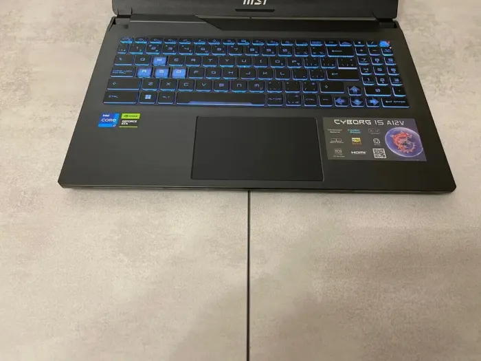 Ігровий ноутбук MSI Cyborg 15 A12VF-055CA / 15.6" (1920x1080) IPS / Intel Core i7-12650H (10 (16) ядер по 2.3 - 4.7 GHz) / 16 GB DDR5 / 512 GB SSD M.2 / nVidia GeForce RTX 4060, 8 GB GDDR6, 128-bit / WebCam / HDMI б/в - зображення 6