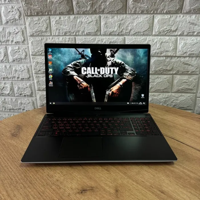 Ігровий ноутбук Dell G5 SE 5505 / 15.6" (1920x1080) IPS / AMD Ryzen 5 4600H (6 (12) ядер по 3.0 - 4.0 GHz) / 8 GB DDR4 / 256 GB SSD / AMD Radeon RX 5600M, 6 GB GDDR6, 192-bit / WebCam б/в - зображення 2