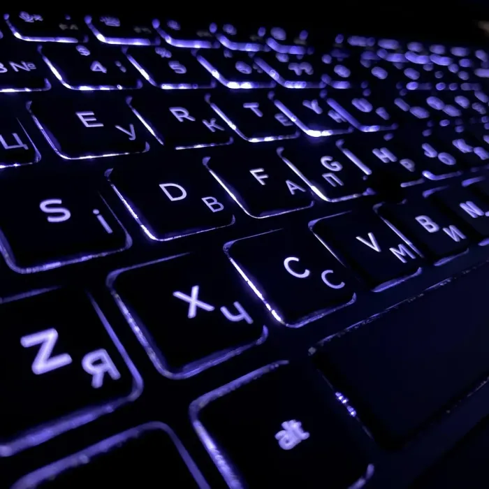 Ультрабук Б-клас Dell Precision 3540 / 15.6" (1366x768) TN / Intel Core i5-8365U (4 (8) ядра по 1.6 - 4.1 GHz) / 8 GB DDR4 / 128 GB SSD / Intel UHD Graphics / WebCam б/в - зображення 6