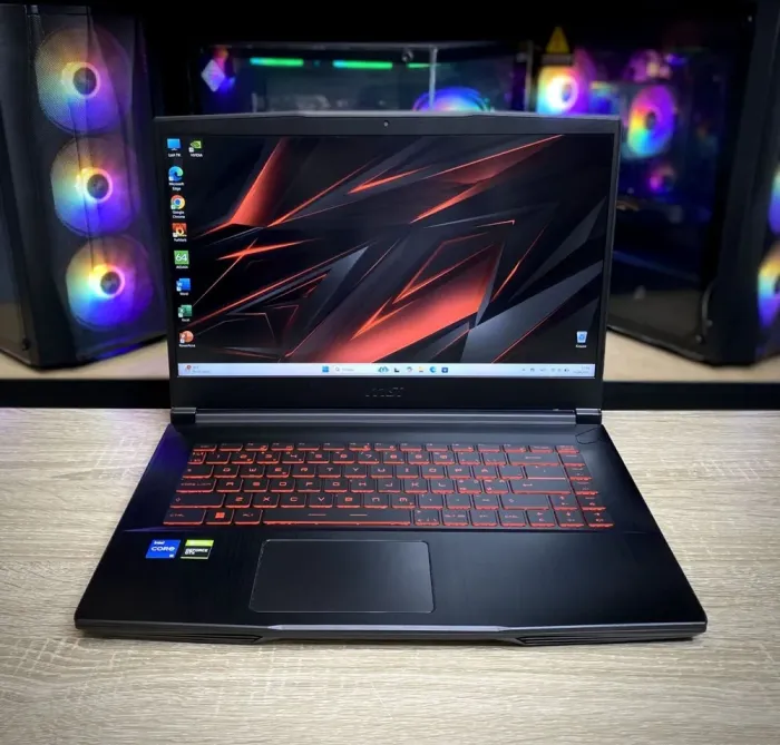 Ігровий ноутбук MSI GF63 Thin 11UC / 15.6" (1920x1080) IPS / Intel Core i5-11400H (6 (12) ядер по 2.7 - 4.5 GHz) / 8 GB DDR4 / 256 GB SSD / nVidia GeForce GTX 1650, 4 GB GDDR5, 128-bit / WebCam б/в - зображення 2