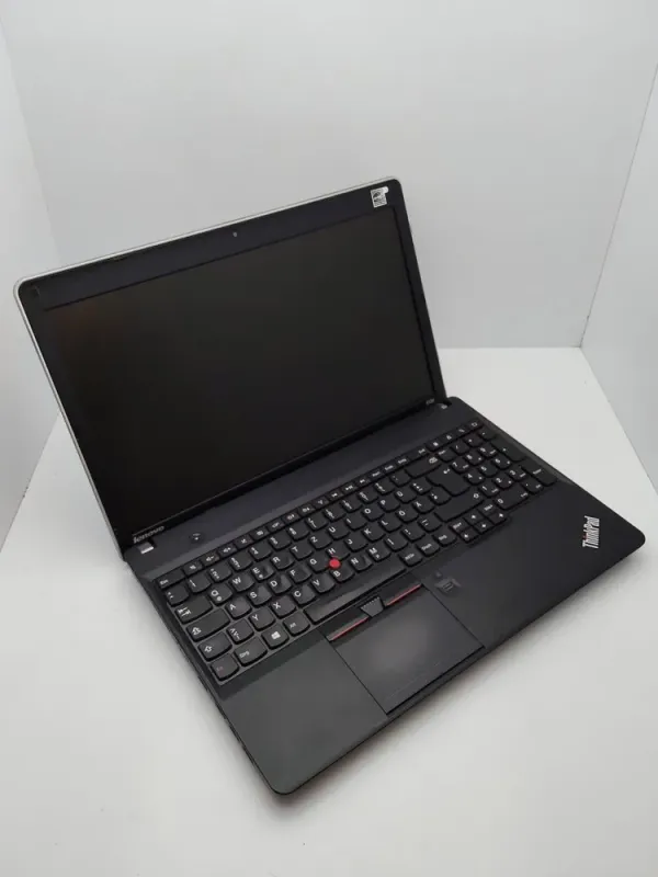 Ноутбук Lenovo E530 / 15.6" (1366x768) TN / Intel Core i5-3210M (2 (4) ядра по 2.5 - 3.1 GHz) / 16 GB DDR3 / 1000 GB HDD / nVidia GeForce GT 635M, 2 GB DDR3, 128-bit / WebCam б/в - зображення 3