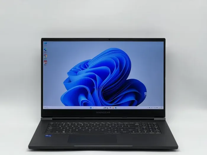 Ігровий ноутбук MainGear Vector Pro MG-VCP17I-3080 / 17.3" (1920x1080) IPS / Intel Core i7-11800H (8 (16) ядер по 2.3 - 4.6 GHz) / 32 GB DDR4 / 960 GB SSD / nVidia GeForce RTX 3080, 16 GB GDDR6, 256-bit / WebCam б/в - зображення 2