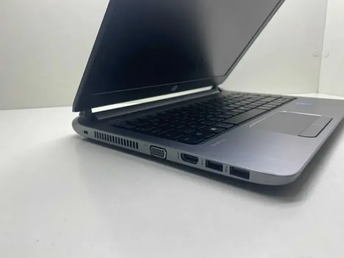 Ноутбук HP ProBook 430 G2 / 13.3" TN / Intel Core i3-5010U (2(4) ядра по 2.1GHz) / 8GB DDR3 / 120GB SSD / HD Graphics 5500 / WebCam / Win 10 б/в - зображення 4