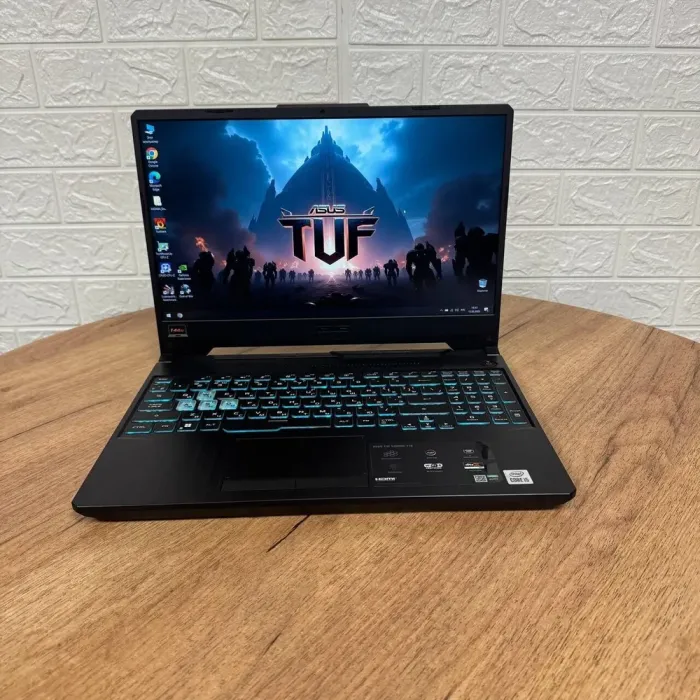 Ігровий ноутбук Asus TUF Gaming F15 FX506LHB / 15.6" (1920x1080) IPS / Intel Core i5-10300H (4 (8) ядра по 2.5 - 4.5 GHz) / 16 GB DDR4 / 512 GB SSD NVMe / nVidia GeForce GTX 1650, 4 GB GDDR6, 128-bit / WebCam б/в - зображення 2