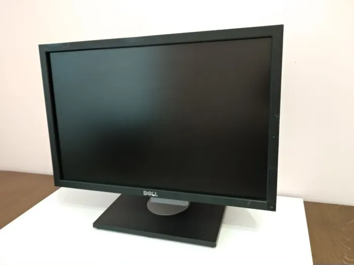 Комплект ПК: Dell 790 SFF / Intel Core i3-2100 (2 (4) ядра по 3.1 GHz) / 4 GB DDR3 / 250 GB HDD / Intel HD Graphics 2000 + Монітор Dell Professional P1911b / 19" (1440x900) TN / DVI, VGA, USB б/в - зображення 12