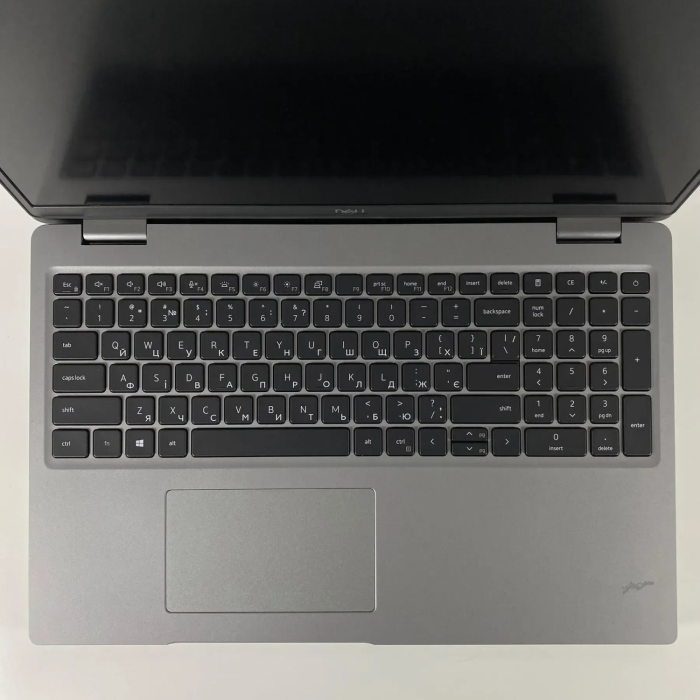 Ультрабук Б-клас Dell Latitude 5520 / 15.6" (1920x1080) IPS / Intel Core i5-1135G7 (4 (8) ядра по 2.4 - 4.2 GHz) / 16 GB DDR4 / 256 GB SSD / Intel Iris Xe Graphics / WebCam / HDMI б/в - зображення 3