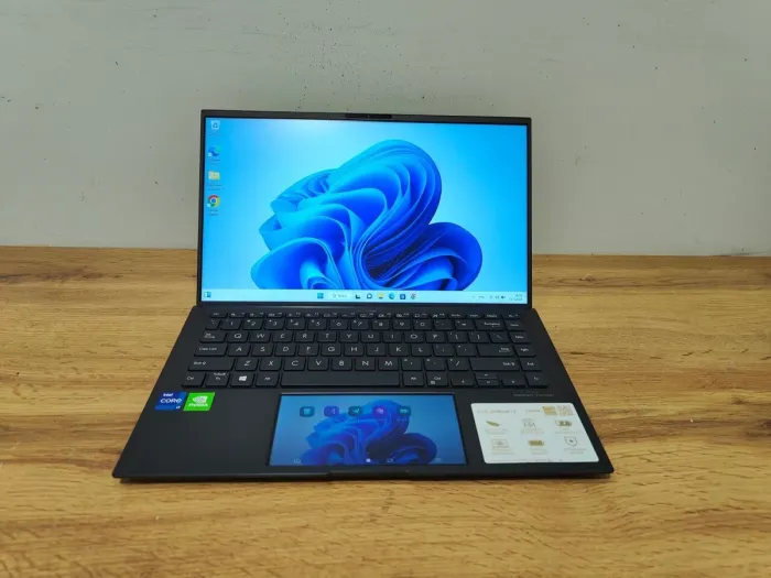 Ультрабук ASUS ZenBook 14 UX435E / 14" (1920x1080) IPS / Intel Core i7-1165G7 (4 (8) ядра по 2.8 - 4.7 GHz) / 16 GB DDR4 / 512 GB SSD / nVidia GeForce MX 450, 2 GB GDDR6, 64-bit / WebCam / Windows 11 Pro б/в - зображення 3