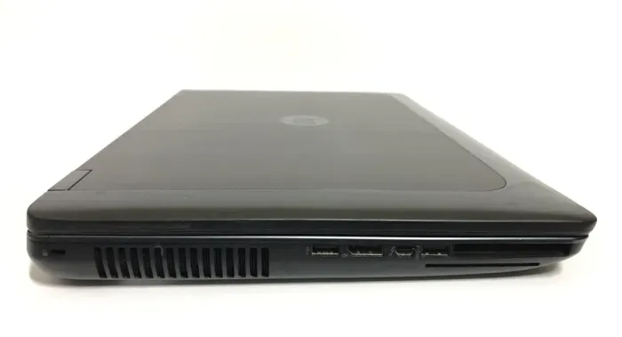 Мобільна робоча станція HP ZBook 17 G1 / 17.3" (1600x900) TN / Intel Core i7-4700MQ (4 (8) ядра по 2.4 - 3.4 GHz) / 16 GB DDR3 / 256 GB SSD / nVidia Quadro K610M, 1 GB GDDR5, 64-bit / WebCam / DVD-ROM / Win 10 Pro б/в - зображення 4