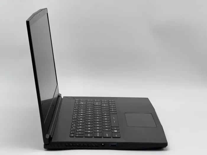 Ігровий ноутбук Б-класу MSI GF63 Thin 9SCXR-005 / 15,6" (1920x1080) IPS / Intel Core i5-9300H (4 (8) ядра по 2,4 - 4,1 ГГц) / 16 ГБ DDR4 / 480 ГБ SSD / nVidia GeForce GTX 1650 Max-Q, 4 ГБ GDDR6, 128-біт / WebCam б/в - зображення 3