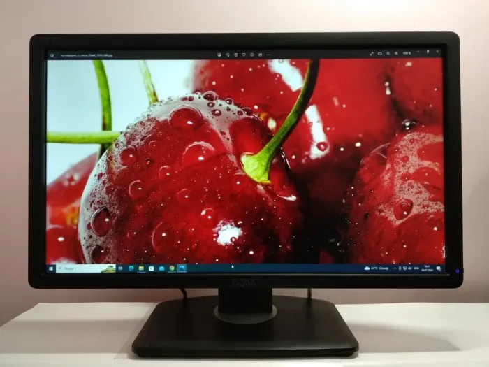Монітор Dell UltraSharp U2212HMc / 21.5" (1920x1080) IPS / DisplayPort, DVI, VGA, USB / VESA 100x100 б/в - зображення 3