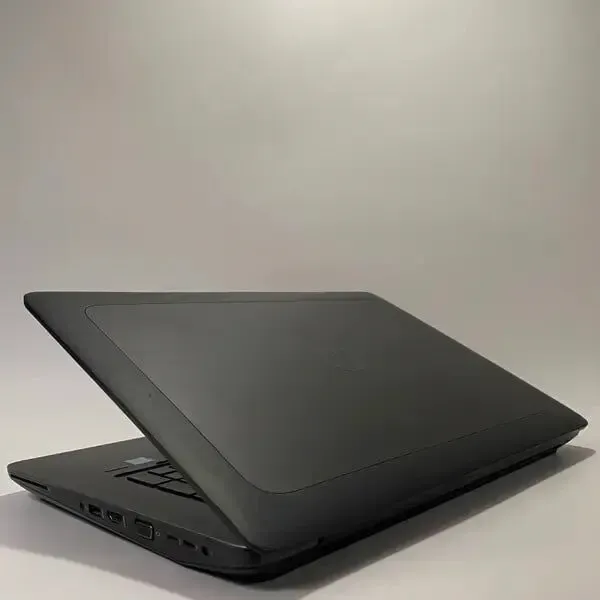 Мобильная рабочая станция HP zBook 17 G3 / 17.3" (1920x1080) IPS / Intel Core i5-6440HQ (4 ядра по 2.6 - 3.5 GHz) / 16 GB DDR4 / 128 GB SSD + 1000 HDD / nVidia Quadro M3000M, 4 GB GDDR5, 256-bit / Fingerprint / WebCam б/в - зображення 3