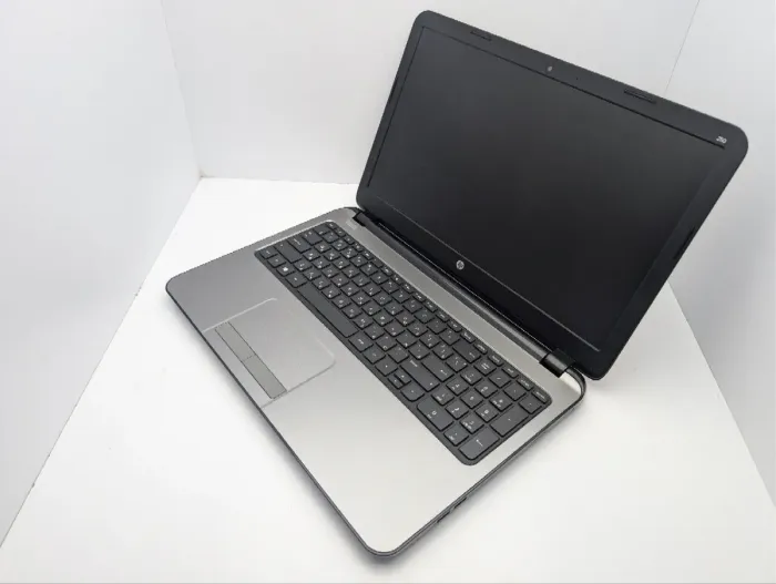 Ноутбук HP 250 G3 / 15.6" (1366x768) TN / Intel Pentium N3530 (4 ядра по 2.16 - 2.58 GHz) / 8 GB DDR3 / 120 GB SSD / Intel HD Graphics / WebCam / DVD-ROM б/в - зображення 7