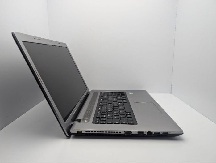 Ноутбук Б-клас Lenovo IdeaPad Z710 / 17.3" (1600x900) TN / Intel Core i5-4200M (2 (4) ядра по 2.5 - 3.1 GHz) / 8 GB DDR3 / 1000 GB HDD / nVidia GeForce GT 740M, 2 GB GDDR3, 64-bit / WebCam / DVD-ROMб/в - зображення 5