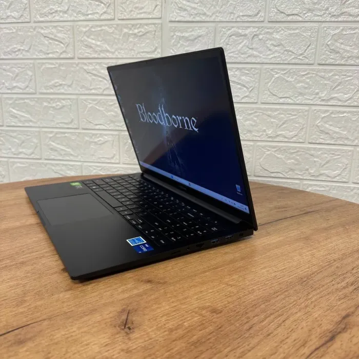 Ігровий ноутбук Samsung Galaxy Book Odyssey NP762XDA / 15.6" (1920x1080) IPS / Intel Core i7-11600H (6 (12) ядер по 2.5 - 4.6 GHz) / 16 GB DDR4 / 512 GB SSD / nVidia GeForce RTX 3050 Ti, 4 GB GDDR6, 128-bit / WebCam б/в - зображення 5