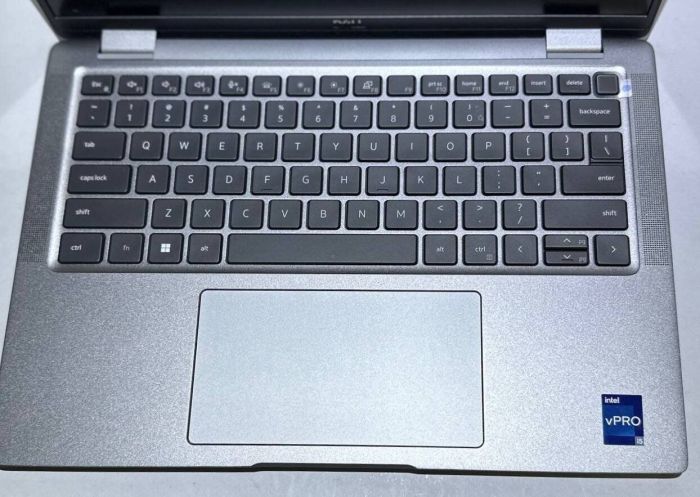 Ультрабук Dell Latitude 7440 / 14" (1920x1200) IPS / Intel Core i5-1345U (10 (12) ядер по 1.6 - 4.7 GHz) / 16 GB DDR5 / 512 GB SSD / Intel Iris Xe Graphics / WebCam б/в - зображення 3