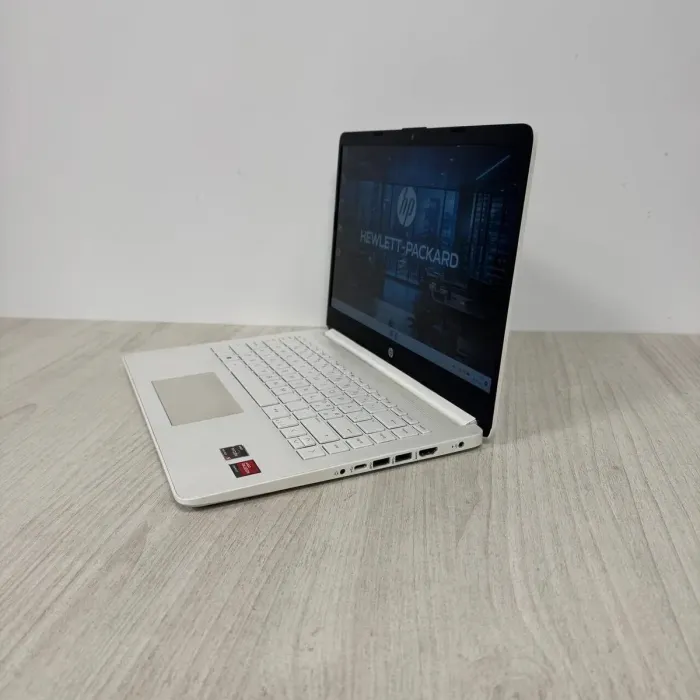 Ультрабук Б-клас HP 14s-fq1034no / 14" (1920x1080) IPS / AMD Ryzen 5 5500U (6 (12) ядер по 2.1 - 4.0 GHz) / 8 GB DDR4 / 256 GB SSD / AMD Radeon RX Vega 7 Graphics / WebCam б/в - зображення 5