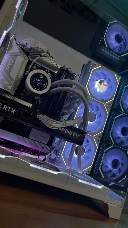 Збірка під замовлення:: комп'ютер GameMax Infinity Pro White Tower / AMD Ryzen 7 7700 (8 (12) ядер по 3,8 - 5,3 ГГц) / 32 ГБ DDR5 / 2000 ГБ SSD M.2 / nVidia GeForce RTX 5070, 12 ГБ GDDR7, 192-біт / 850 Вт - зображення 8