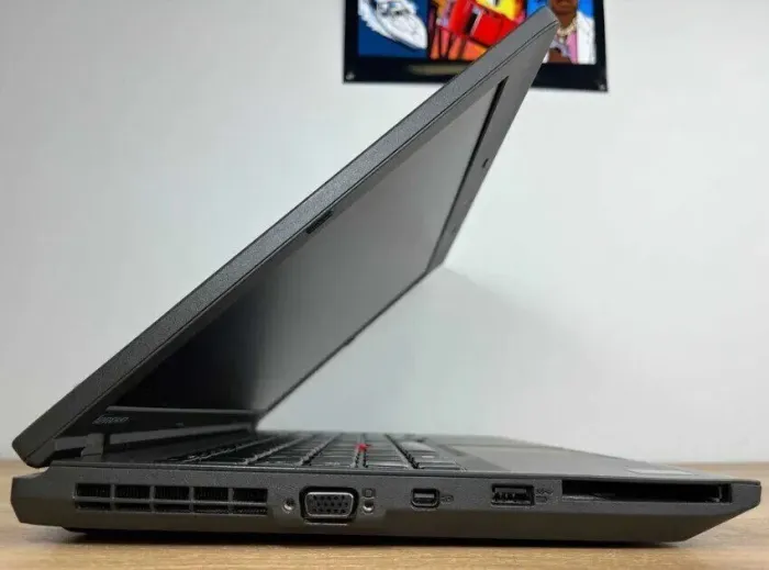 Ноутбук Lenovo ThinkPad L540 / 15.6" TN / Intel Core i5-4200M (2(4) ядра по 2.5-3.1 GHz) / 8GB DDR3 / 256GB SSD / HD Graphics 4600 / WebCam / Win 10 Pro б/в - зображення 4