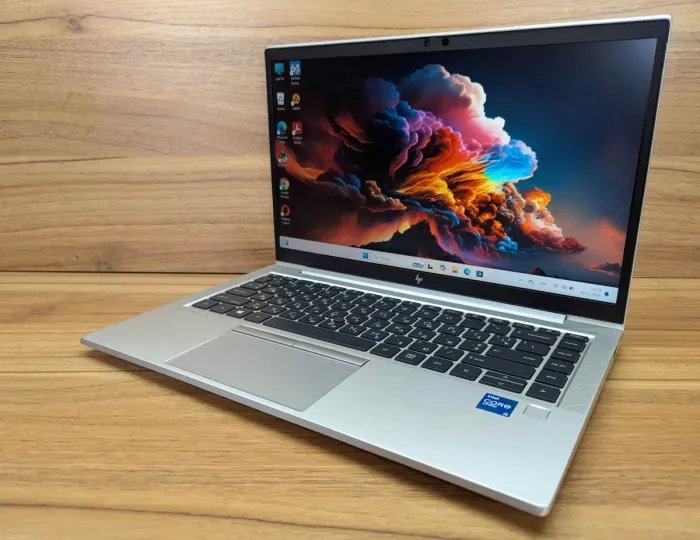 Ультрабук HP EliteBook 840 G8 / 14" (1920x1080) IPS / Intel Core i5-1145G7 (4 (8) ядра по 2.6 - 4.4 GHz) / 16 GB DDR4 / 480 GB SSD / Intel Iris Xe Graphics / TouchID / WebCam / Windows 10 б/в - зображення 5