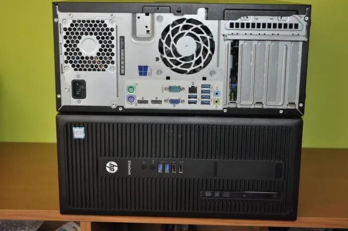 Комп'ютер HP EliteDesk 800 G2 Tower / Intel Core i7-6700 (4 (8) ядра по 3,4 - 4,0 ГГц) / 32 ГБ DDR4 / 1000 ГБ SSD / Intel HD Graphics 530 / DVD-ROM / Windows 11 Pro б/в - зображення 3