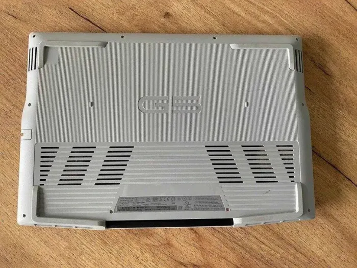 Ігровий ноутбук Dell G5 SE 5505 / 15.6" (1920x1080) IPS / AMD Ryzen 5 4600H (6 (12) ядер по 3.0 - 4.0 GHz) / 16 GB DDR4 / 256 GB SSD M.2 / AMD Radeon RX 5600M, 6 GB GDDR6, 192-bit / WebCam б/в - зображення 7