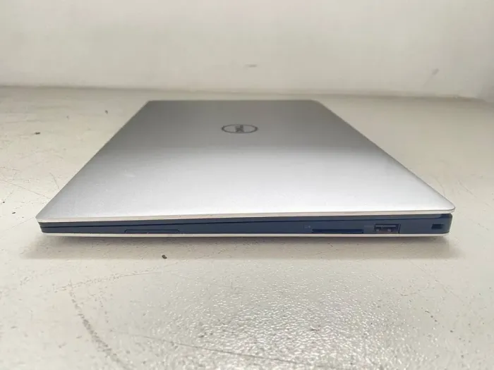 Ультрабук Б-клас Dell XPS 13 9360 / 13.3" (1920x1080) IPS / Intel Core i5-7200U (2 (4) ядра по 2.5 - 3.1 GHz) / 8 GB DDR3 / 256 GB SSD / Intel HD Graphics 620 / WebCam б/в - зображення 6