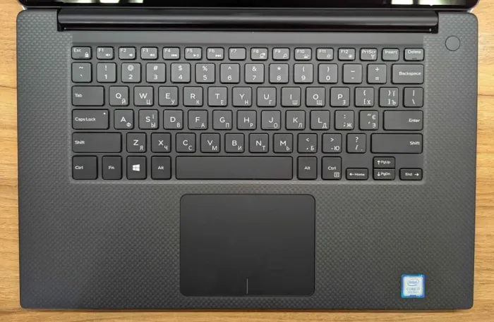 Ігровий ноутбук Dell XPS 15 7590 / 15.6" (3840x2160) IPS / Intel Core i7-9750H (6 (12) ядер по 2.6 - 4.5 GHz) / 16 GB DDR4 / 512 GB SSD / nVidia GeForce GTX 1650, 4 GB GDDR6, 128-bit / WebCam / HDMI / Windows 10 б/в - зображення 3