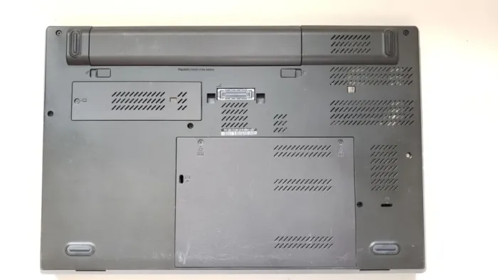 Ноутбук Lenovo ThinkPad T540p / 15.6" (1366x768) TN / Intel Core i7-4600M (2 (4) ядра по 2.9 - 3.6 GHz) / 8 GB DDR3 / 256 GB SSD / Intel HD Graphics 4600 / WebCam б/в - зображення 8