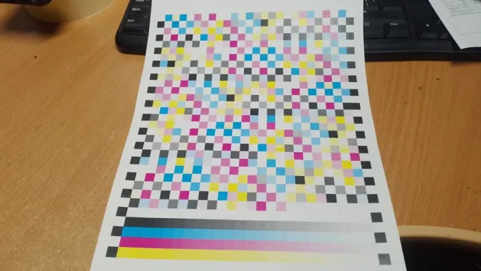 Принтер HP Color LaserJet CP2025dn / Лазерний кольоровий друк / 600x600 dpi / A4 / 21 стор/хв / Ethernet, USB 2.0 / Дуплекс б/в - зображення 4