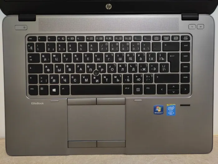 Ноутбук HP Elitebook 850 G2 / 15.6" (1366x768) TN / Intel Core i5-5300U (2 (4) ядра по 2.3 - 2.9 GHz) / 16 GB DDR3 / 256 GB SSD / AMD Radeon R7 M260X, 1 GB DDR5, 128-bit / WebCam б/в - зображення 3