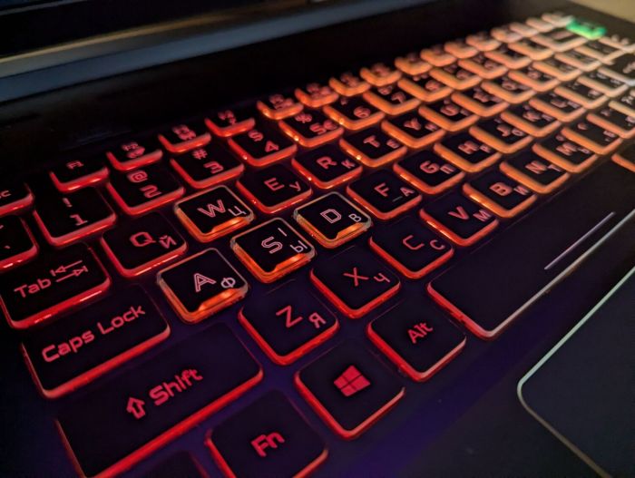 Ігровий ноутбук Acer Predator PT 515-51 / 15.6" (1920x1080) IPS / Intel Core i7-8750H (6 (12) ядер по 2.2 - 4.1 GHz) / 16 GB DDR4 / 512 GB SSD / nVidia GeForce RTX 2060, 6 GB GDDR6, 192-bit / WebCam / Windows 10 б/в - зображення 8