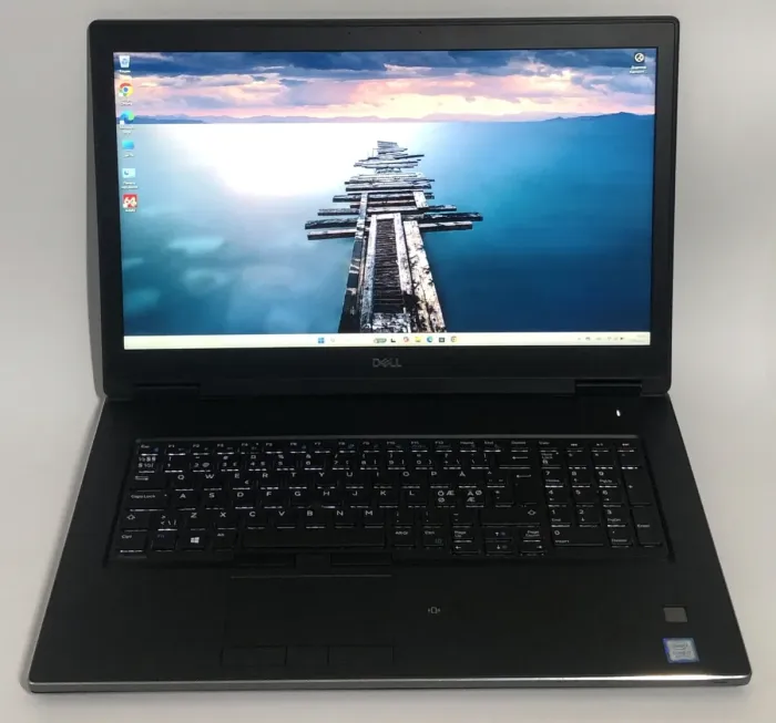 Мобільна робоча станція Б-класу Dell Precision 7730 / 17,3" (1920x1080) IPS / Intel Core i7-8750H (6 (12) ядер по 2,2 - 4,1 ГГц) / 32 ГБ DDR4 / 512 ГБ SSD NVMe / nVidia Quadro P3200, 6 ГБ GDDR5, 192-біт / Win 11 Pro б/в - зображення 2
