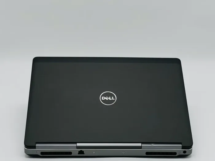 Мобільна робоча станція Dell Precision 7510 / 15.6" (1920x1080) IPS / Intel Xeon E3-1505M v5 (4 (8) ядра по 2.8 - 3.7 GHz) / 16 GB DDR4 / 240 GB SSD / nVidia Quadro M1000M, 2 GB GDDR5, 128-bit / WebCam б/в - зображення 5
