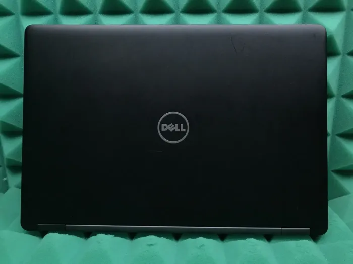 Ноутбук Б-клас Dell Latitude 5480 / 14" (1920x1080) IPS / Intel Core i5-7440HQ (4 ядра по 2.8 - 3.8 GHz) / 8 GB DDR4 / 256 GB SSD M.2 / Intel HD Graphics 630 / USB 3.1 / HDMI / Windows 11 б/в - зображення 8