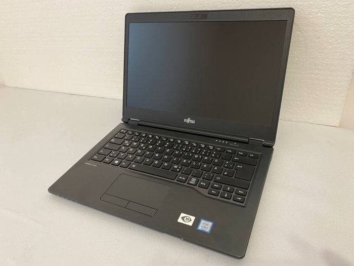 Ноутбук Fujitsu LifeBook U748 / 14" (1920x1080) IPS / Intel Core i5-7200U (2 (4) ядра по 2.5 - 3.1 GHz) / 12 GB DDR4 / 256 GB SSD / Intel HD Graphics 620 / WebCam б/в - зображення 3