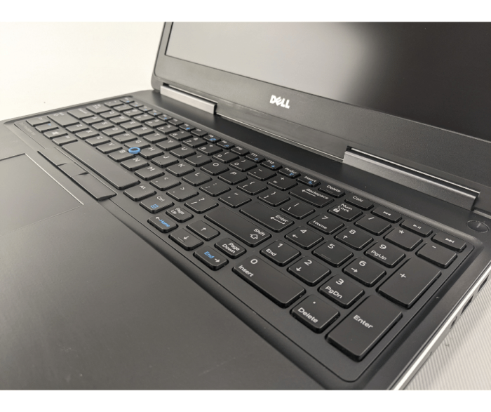 Мобільна робоча станція Dell Precision 7510 / 15.6" (1920x1080) IPS / Intel Core i7-6820HQ (4 (8) ядра по 2.7 - 3.6 GHz) / 16 GB DDR4 / 240 GB SSD / nVidia Quadro M2000M, 4 GB GDDR5, 128-bit / WebCam б/в - зображення 3