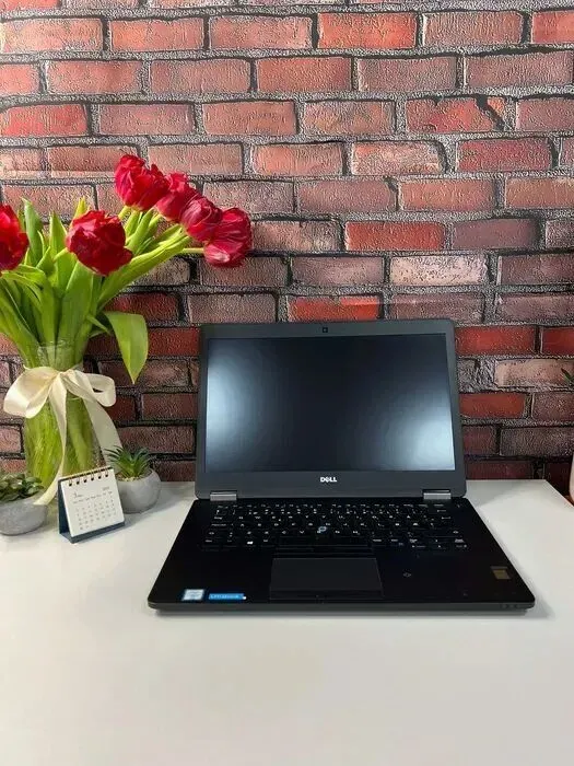 Ультрабук Dell Latitude E7470 / 14" (1920x1080) IPS / Intel Core i5-6300U (2 (4) ядра по 2.4 - 3.0 GHz) / 8 GB DDR4 / 256 GB SSD M.2 / Intel HD Graphics 520 / WebCam / Win 10 Pro б/в - зображення 7