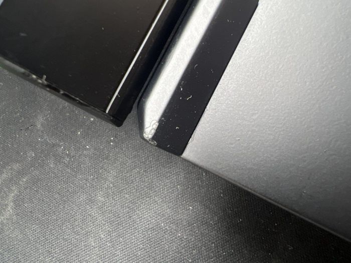 Ігровий ноутбук Б-класу Maingear Vector Pro 17 MG-VCP2-17A3070T / 17,3" (1920x1080) IPS / AMD Ryzen 9 6900HX (8 (16) ядер по 3,3 - 4,9 ГГц) / 32 ГБ DDR5 / 960 ГБ SSD / nVidia GeForce RTX 3070 Ti, 8 ГБ GDDR6, 256-bit / WebCam б/в - зображення 6