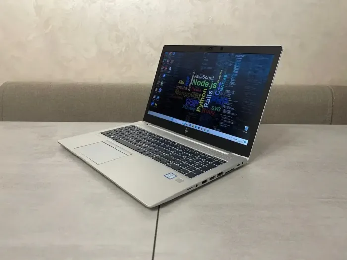 Ноутбук HP EliteBook 850 G5 / 15.6" (1920x1080) IPS / Intel Core i7-8550U (4 (8) ядра по 1.8 - 4.0 GHz) / 16 GB DDR4 / 512 GB SSD M.2 / Intel UHD Graphics 620 / WebCam / USB 3.1 / HDMI б/в - зображення 4