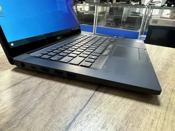 Ультрабук Dell Latitude 7480 / 14" (1920x1080) IPS Touch / Intel Core i5-7300U (2 (4) ядра по 2.6 - 3.5 GHz) / 8 GB DDR4 / 256 GB SSD / Intel HD Graphics 620 / WebCam / HDMI б/в - зображення 4