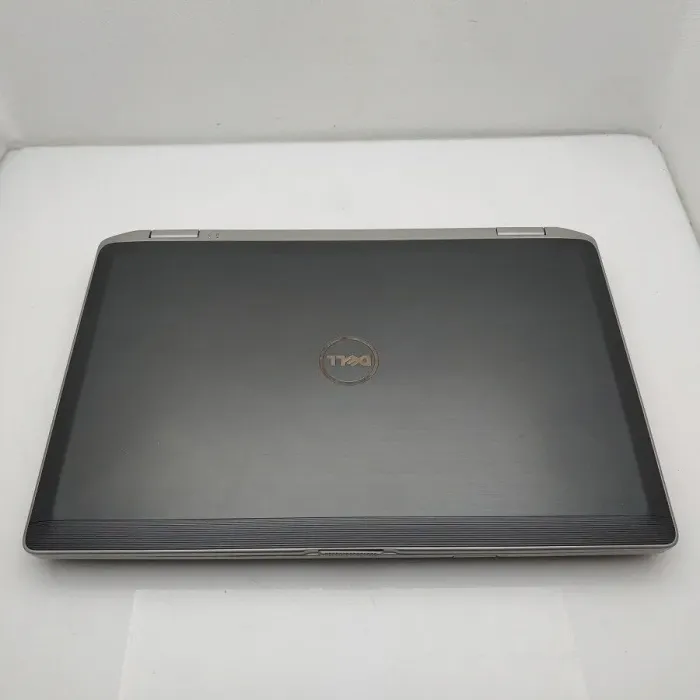 Ноутбук Dell Latitude E6520 / 15.6" TN / Core i5-2410M (2(4) ядра по 2.3-2.9GHz) / 8GB DDR3 / 256GB SSD / NVS 4200M, 1 GB DDR3, 64bit / WebCam / Win 10 Pro б/в - зображення 6